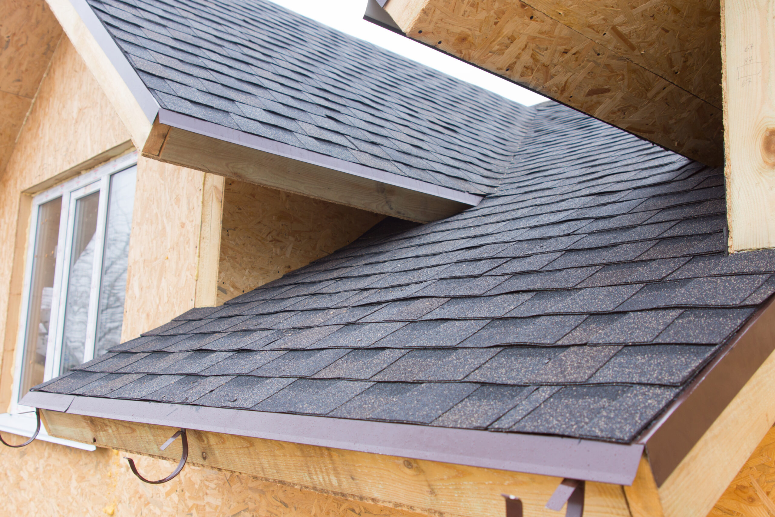 Del City OK roofing tiles on a new build house